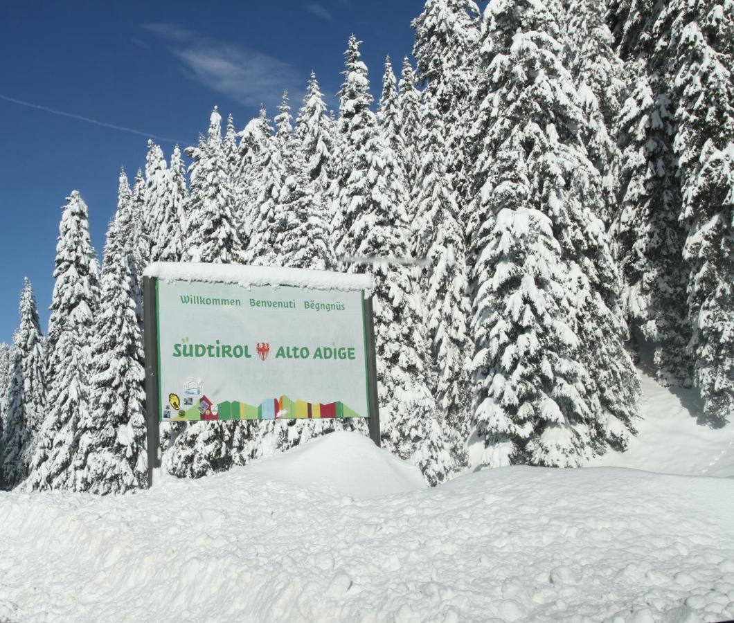 Apartments Unteradamerhof Sexten Екстер'єр фото